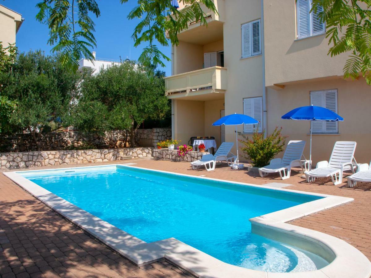 Apartments Villa Ana Мандре Экстерьер фото